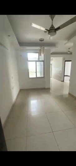 3 BHK Apartment For Sale in Indrapuram
