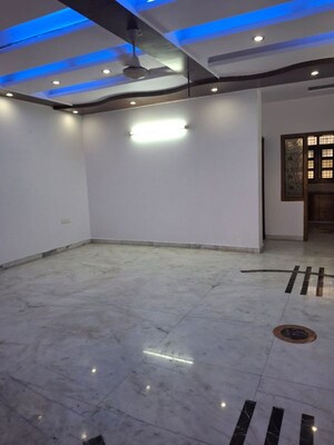 3 BHK Apartment For Rent in DLF Capital Greens Phase I And II, Moti Nagar