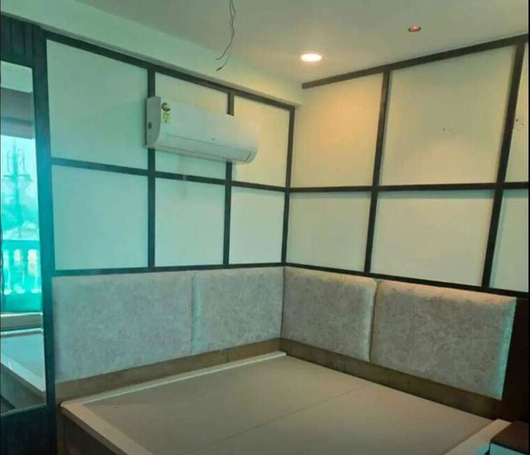Room, crd-golden-castle 3 Bedroom 1650 Sq.Ft. Apartment In Patiala Road Zirakpur 10336202