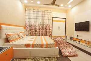 Bedroom in 6+ BHK Independent House at Sector 30 – for Sale