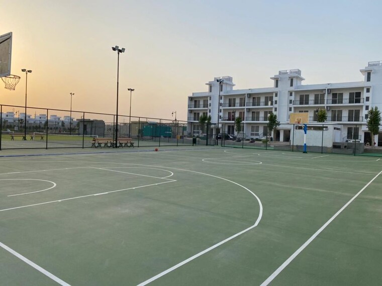  Parking, central-park-the-selene-tower 1 Bedroom 1081 Sq.Ft. Apartment In Sohna Sector 32 Gurgaon 10336265