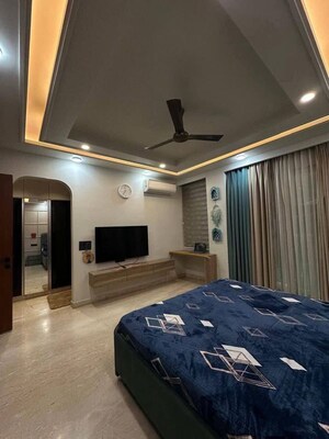 Bedroom in 3 BHK Apartment at Saket – for Rent