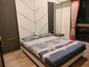 Bedroom in 2 BHK Apartment at Sheth Auris Bliss, Malad West – for Rent