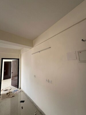 Room in 1 BHK Apartment at Shree Vardhman Green Court, Sector 90 – for Rent