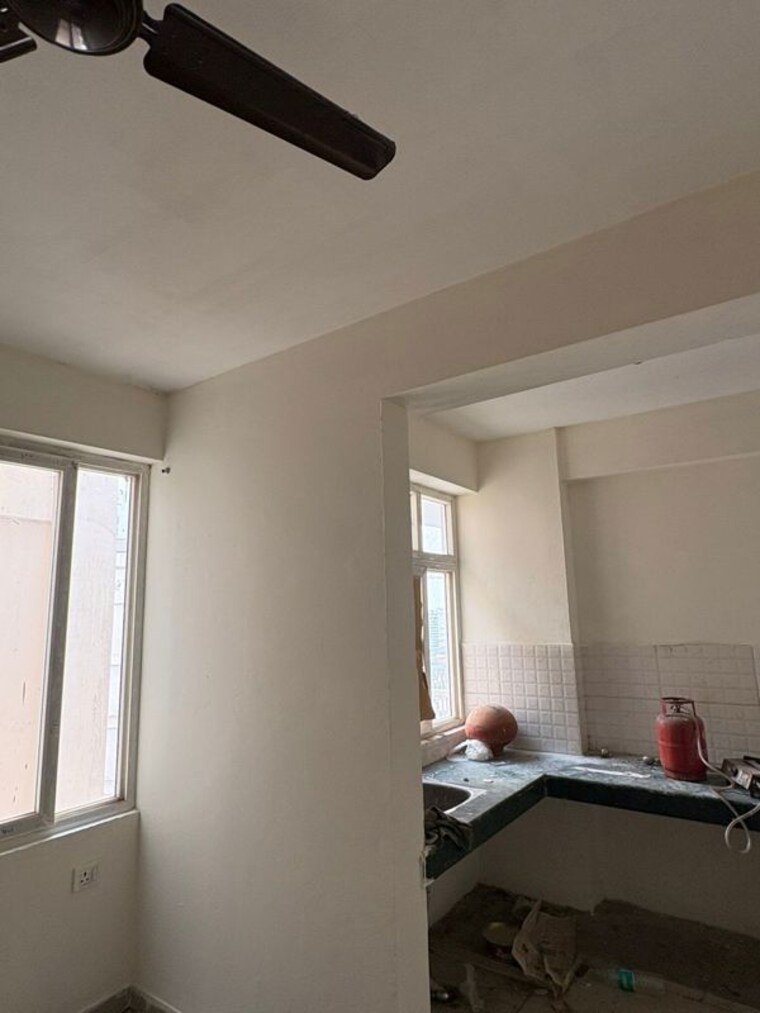 Room, shree-vardhman-green-court 1 Bedroom 463 Sq.Ft. Apartment In Sector 90 Gurgaon 10336285