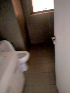3 BHK + Servant Room Apartment For Sale in DLF Silver Oaks