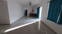 2 BHK Apartment For Sale in Gulmohar Parkview