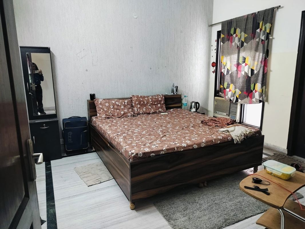 2 BHK Builder Floor For Sale in Sector 78