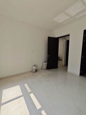 Room in 1 BHK Apartment at Kalina – for Rent