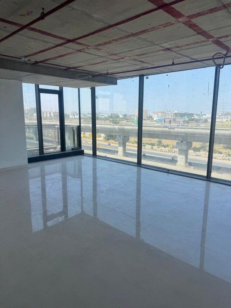 Room, vijay nagar Commercial Office Space 606 Sq.Ft. In Vijay Nagar Indore 10336361