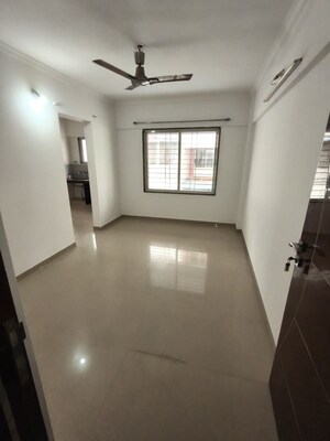 Room in 1 BHK Apartment at SG Lanke Vishwajeet Residency, Kharadi – for Rent