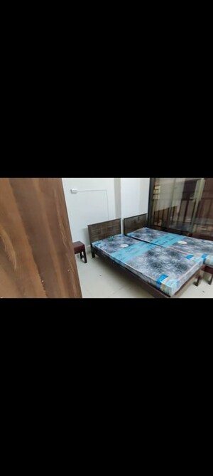 Bedroom in  Pg at Mseb Colony – for Rent