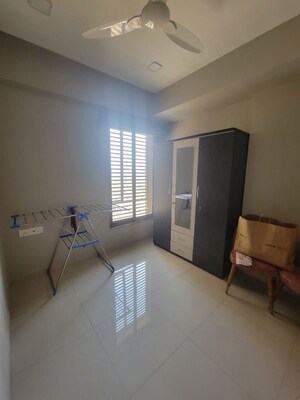 Room in 3 BHK Apartment at Aaryan Builders Embassy, Ambli – for Rent