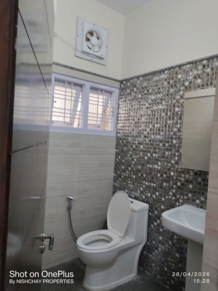 Bathroom, banaswadi 3 Bedroom 1500 Sq.Ft. Independent House In Banaswadi Bangalore 10336413