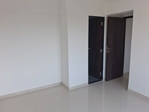 Room in 1 BHK Apartment at Roswalt Ray, Dahisar East – for Rent