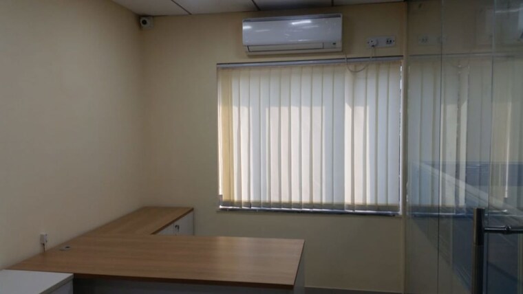 Living Room, sector v Commercial Office Space 1500 Sq.Ft. In Sector V Kolkata 10336438