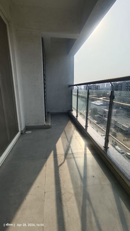 3 BHK 1000 Sq.Ft. Apartment in Rucha Stature