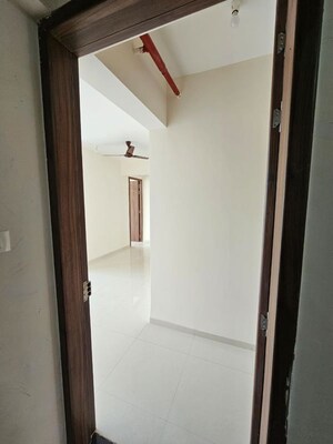 Room in 3 BHK Apartment at Kharadi – for Rent
