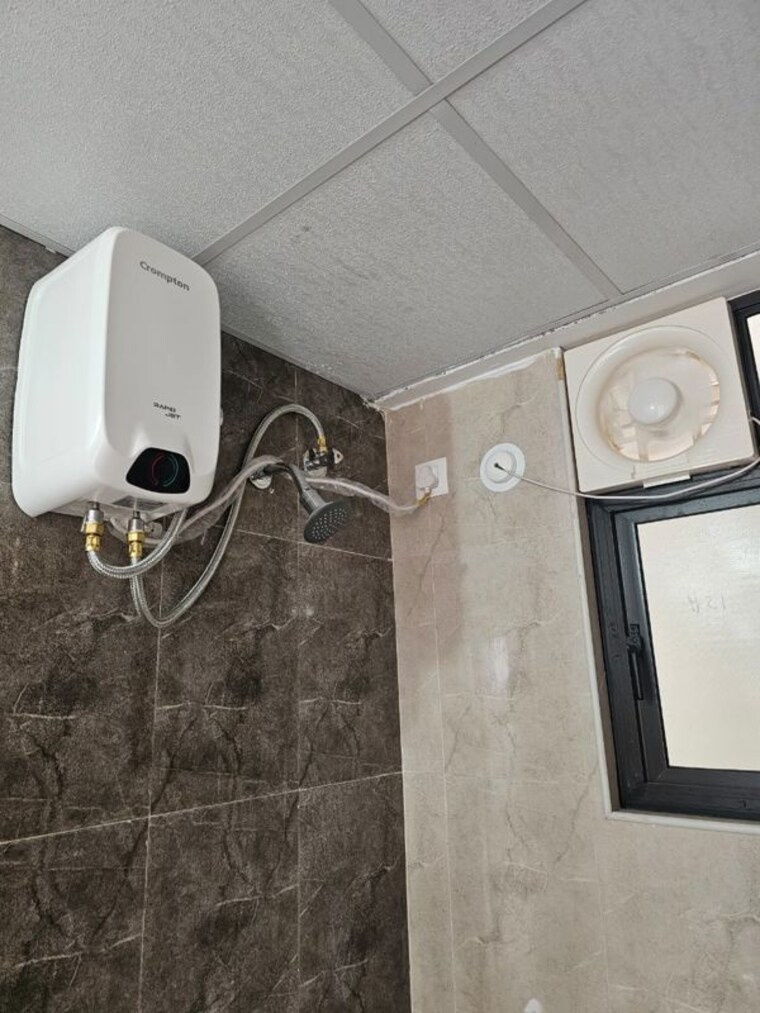 Bathroom, kharadi 3 Bedroom 1100 Sq.Ft. Apartment In Kharadi Pune 10336447