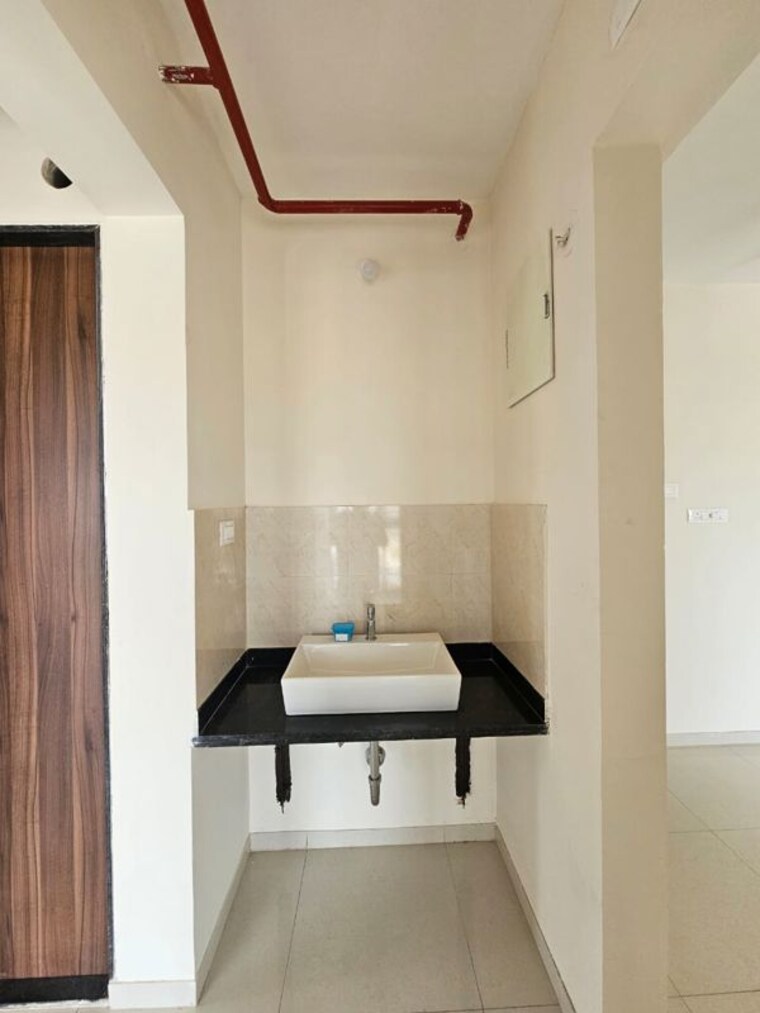 Bathroom, kharadi 3 Bedroom 1100 Sq.Ft. Apartment In Kharadi Pune 10336447