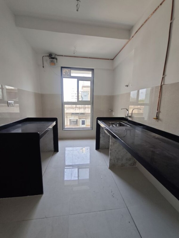 Kitchen, mulund west 2 Bedroom 717 Sq.Ft. Apartment In Mulund West Mumbai 10336501