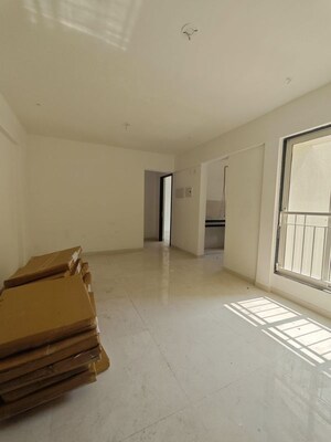 Room in 2 BHK Apartment at Mulund West – for Sale