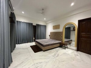 2 BHK Apartment For Rent in Saket