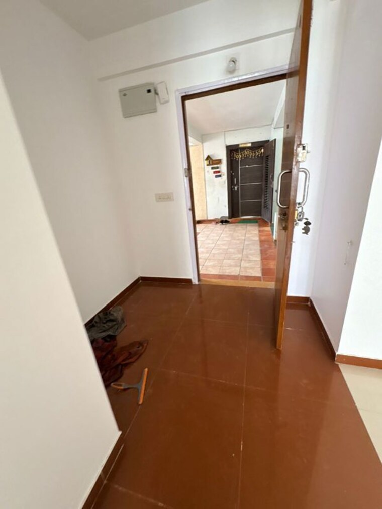 Balcony, prahlad nagar 3 Bedroom 1500 Sq.Ft. Apartment In Prahlad Nagar Ahmedabad 10336531