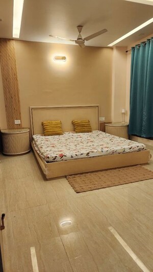 Bedroom in 2 BHK Builder Floor at Sector 78 – for Sale