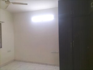 Room in 2 BHK Apartment at Mantri Celestia, Gachibowli – for Rent