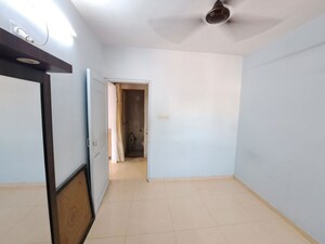 Room in 1 BHK Apartment at Amaltas CHS Vasant Vihar, Vasant Vihar – for Sale