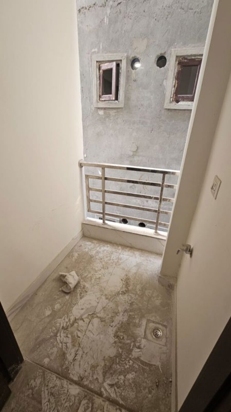 Balcony, saket 1 Bedroom 400 Sq.Ft. Builder Floor In Saket Delhi 10336598