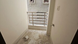 Room in 1 BHK Builder Floor at Saket – for Rent