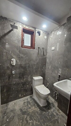Bathroom in 1 BHK Builder Floor at Saket – for Rent