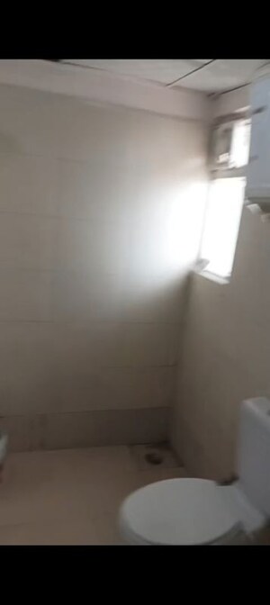 Room in 3 BHK Apartment at Windsor Paradise 2, Raj Nagar Extension – for Sale