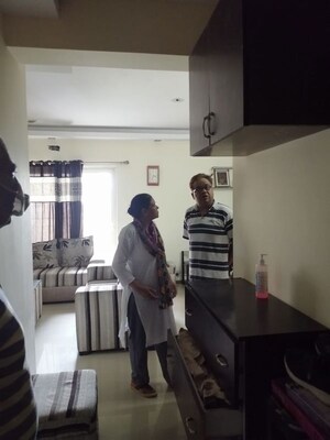 Team Area in 3.5 BHK Apartment at BPTP Park Grandeura, Sector 82 – for Sale
