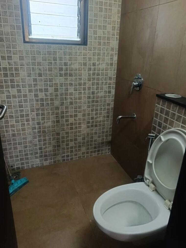Bathroom, lakshmi-ivana 2 Bedroom 810 Sq.Ft. Apartment In Wakad Pune 10336710