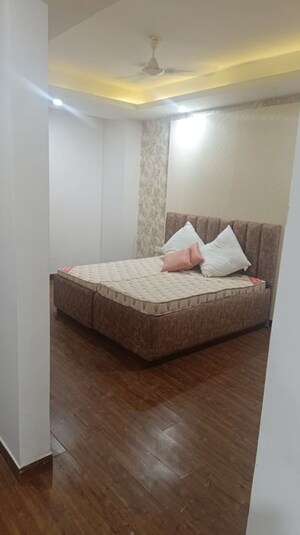 Bathroom in 4 BHK Builder Floor at Adani Samsara Vilasa, Sector 63 – for Sale