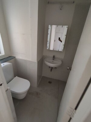 Bathroom in 4 BHK Apartment at Jaypee Greens Kosmos, Sector 134 – for Rent