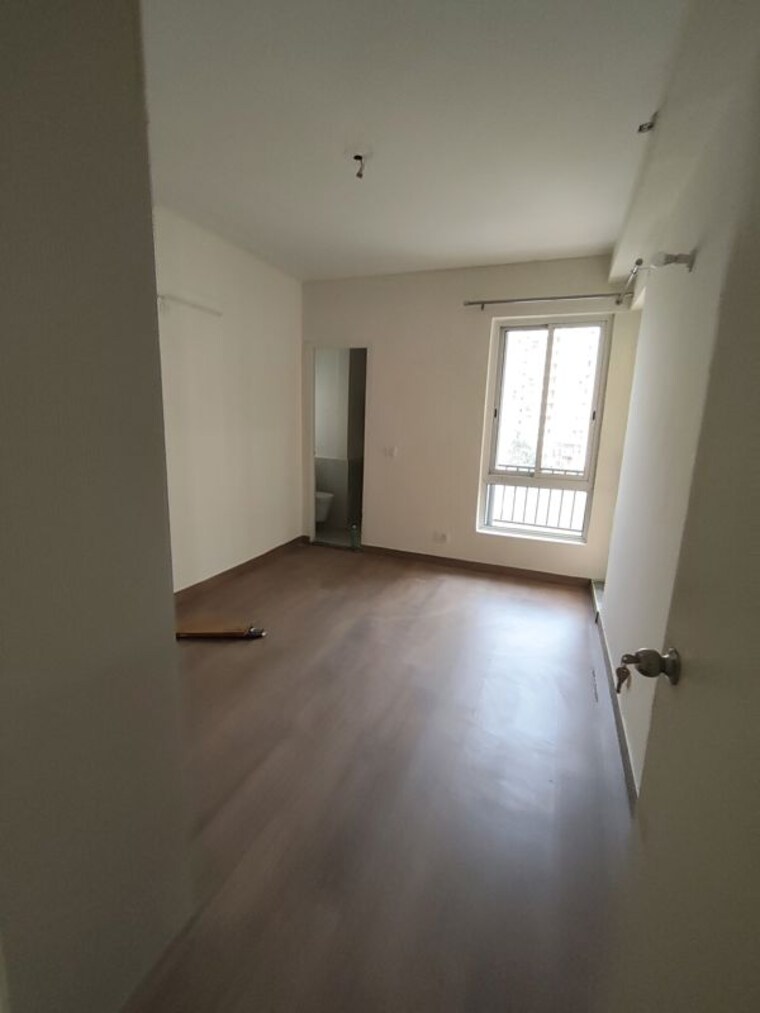 Room, jaypee-greens-kosmos 4 Bedroom 2040 Sq.Ft. Apartment In Sector 134 Noida 10336716