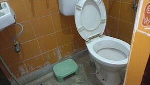 Bathroom in 2 BHK Builder Floor at Vaishali Sector 5 – for Sale