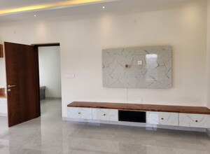 Furnished Amenities in 3 BHK Apartment at SR Elegance, Tellapur – for Rent