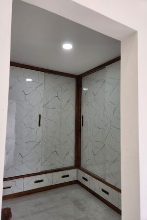 Furnished Amenities in 3 BHK Apartment at SR Elegance, Tellapur – for Rent