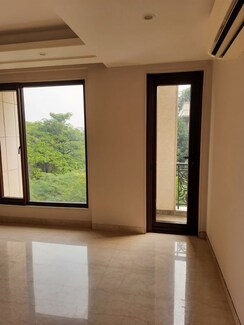 4 BHK + Pooja Room,Servant Room,Study Room,Extra Room,Store Room Apartment For Rent in Kailash Colony