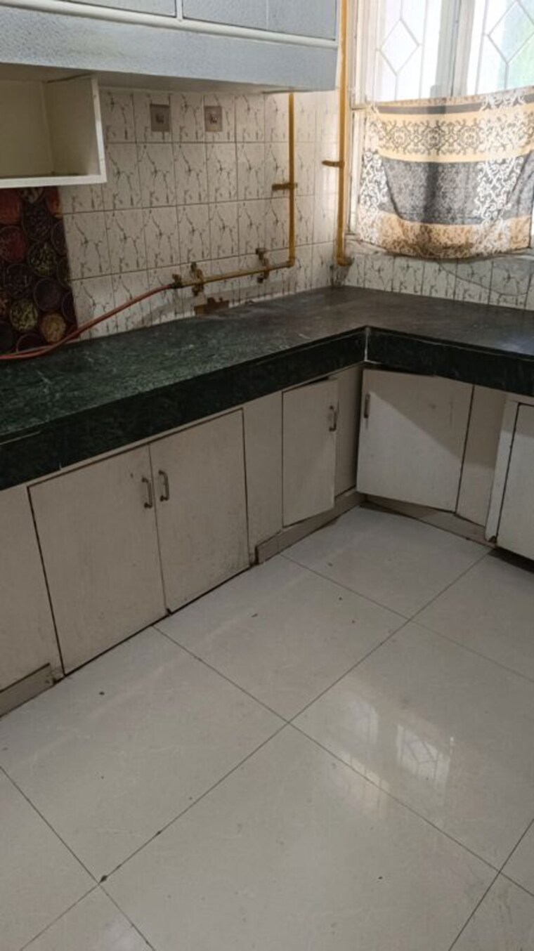 Kitchen, ip extension 2 Bedroom 1050 Sq.Ft. Apartment In Ip Extension Delhi 10336824