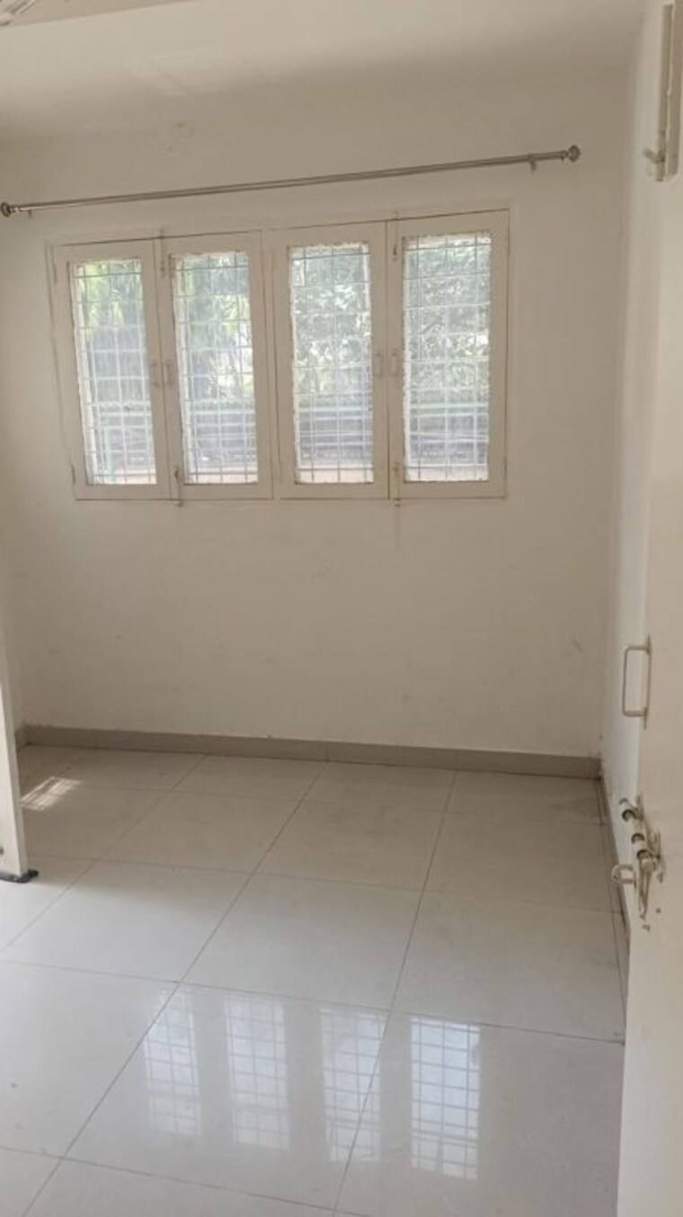 Bathroom, ip extension 2 Bedroom 1050 Sq.Ft. Apartment In Ip Extension Delhi 10336824
