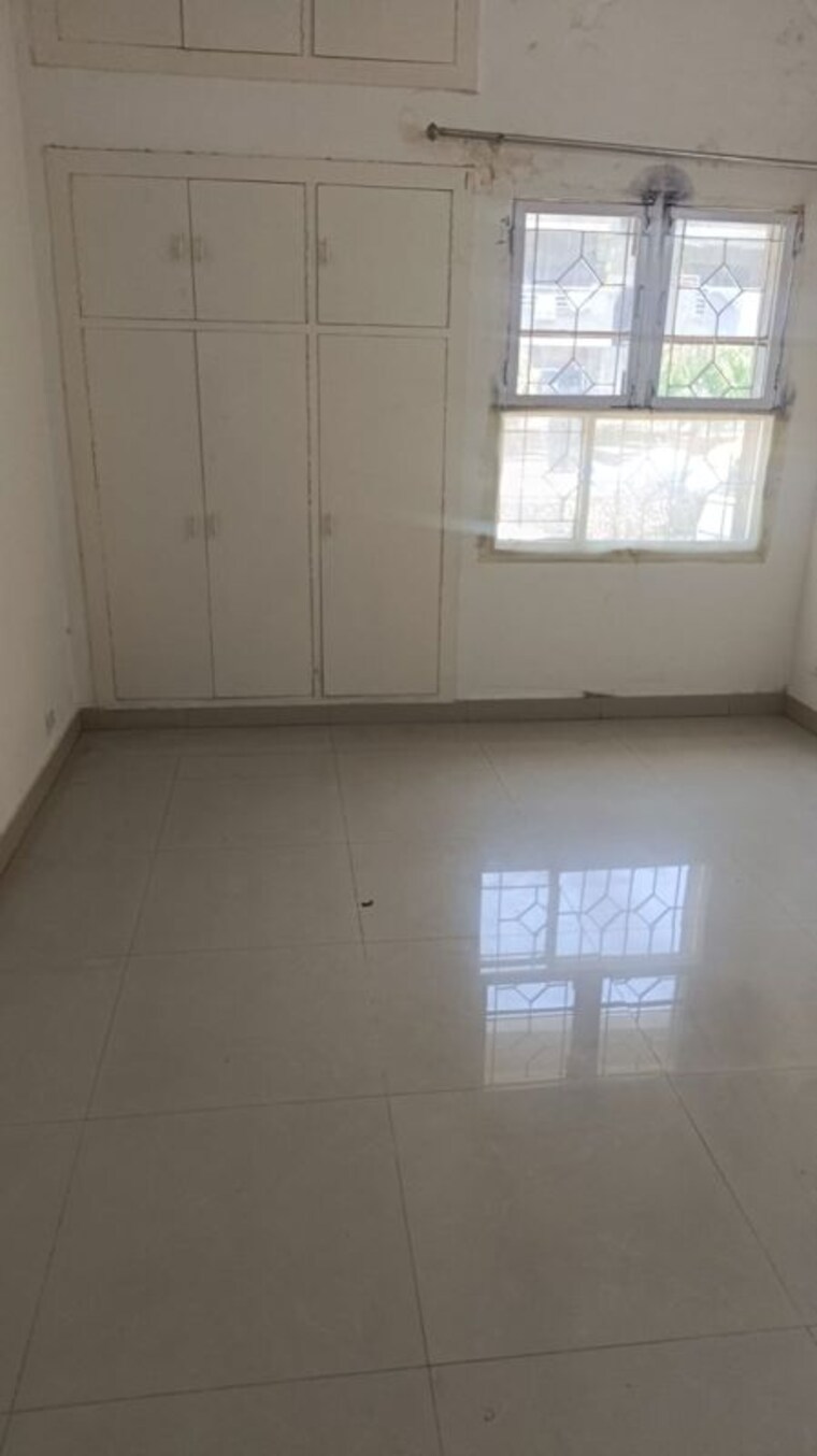 Room, ip extension 2 Bedroom 1050 Sq.Ft. Apartment In Ip Extension Delhi 10336824