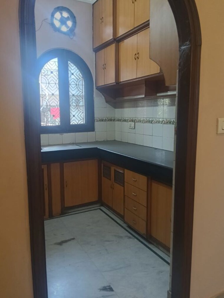 Kitchen, dlf-royale-residences 1 Bedroom 300 Sq.Yd. Builder Floor In Dlf Phase I Gurgaon 10336836