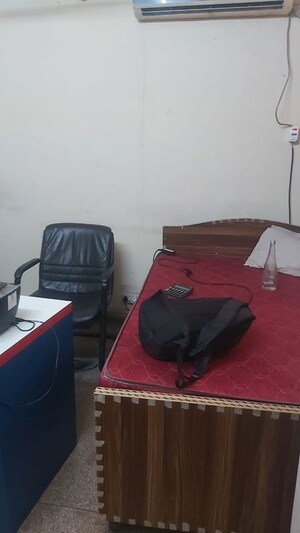 Team Area in 2.5 BHK Apartment at Mayur Vihar – for Sale