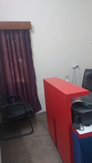 Team Area in 2.5 BHK Apartment at Mayur Vihar – for Sale